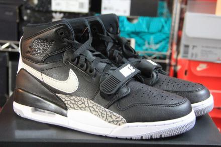 Nike Air Jordan Legacy 312 \